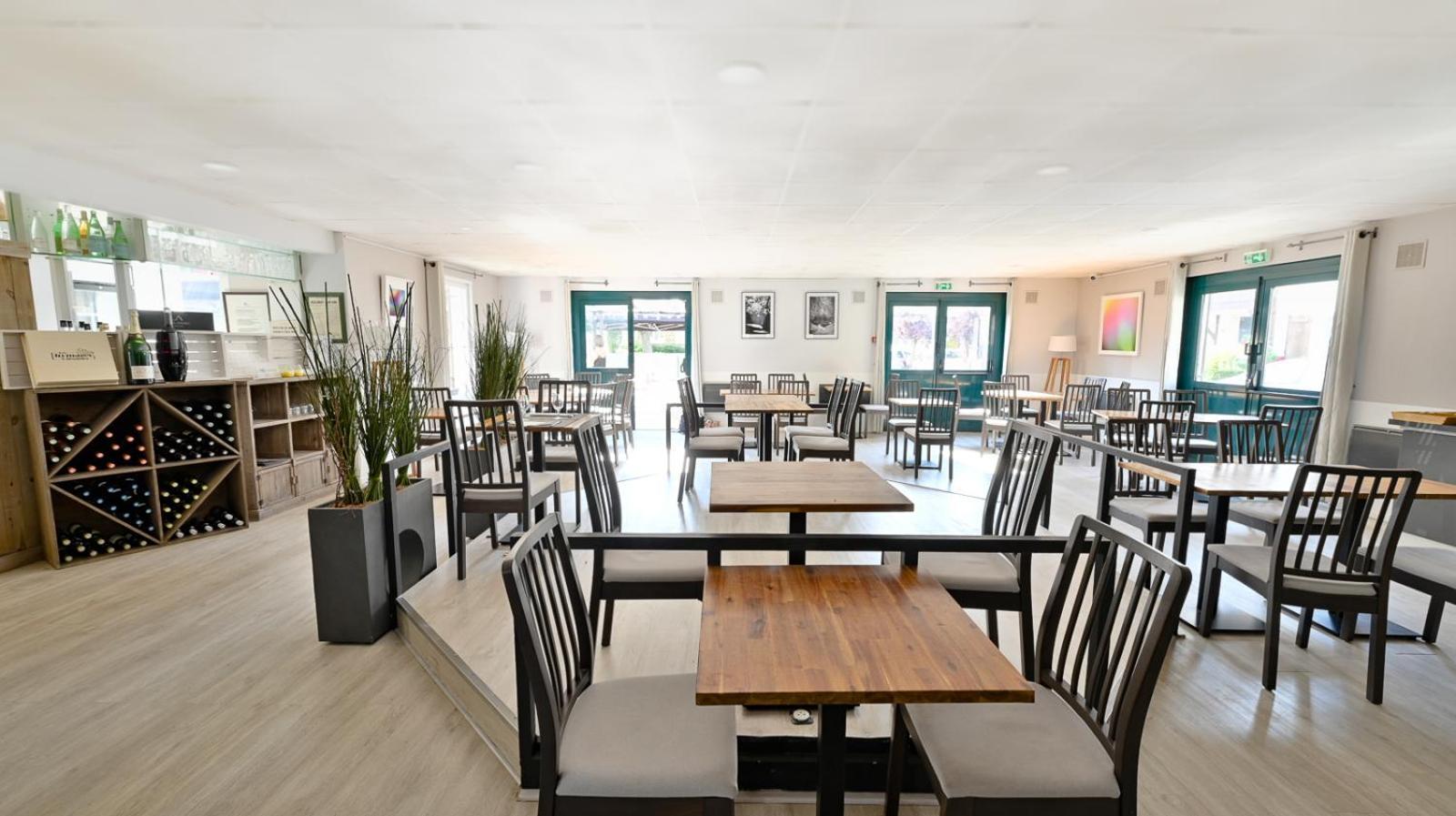 Les Chevaliers Des Balances Hotel Saint-Aubin  Екстериор снимка