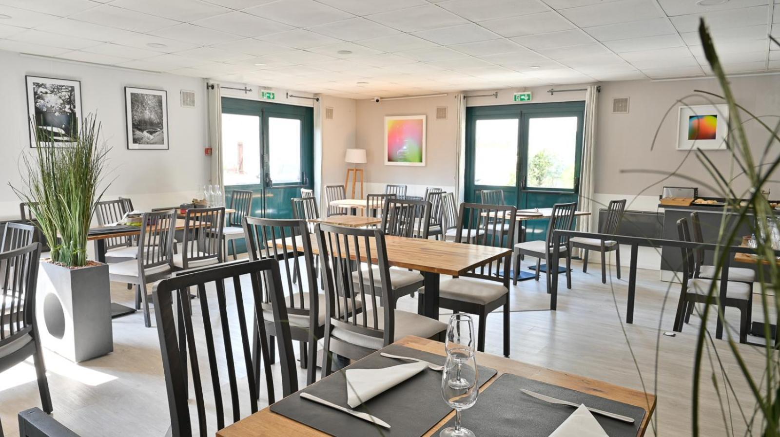 Les Chevaliers Des Balances Hotel Saint-Aubin  Екстериор снимка