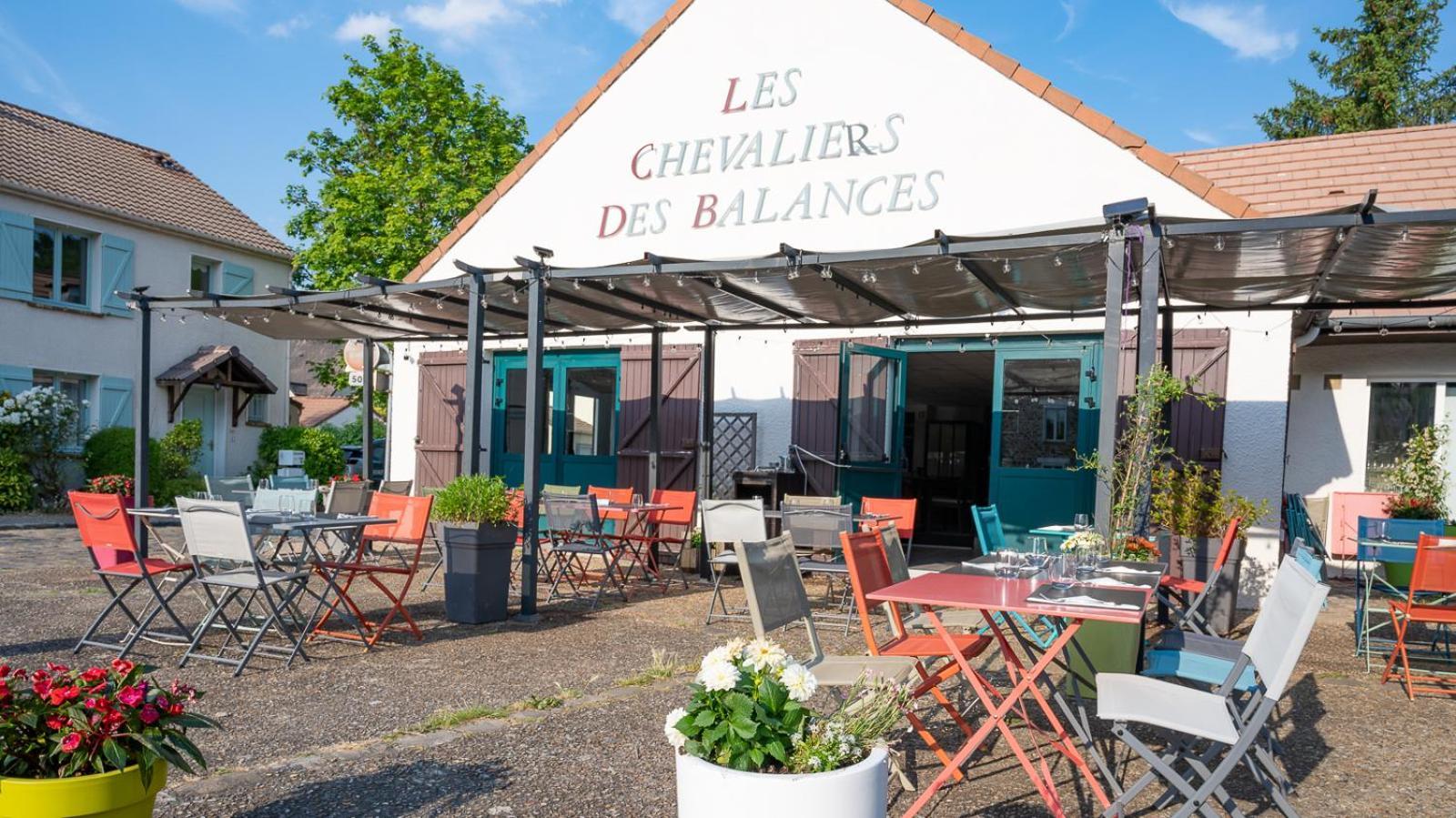 Les Chevaliers Des Balances Hotel Saint-Aubin  Екстериор снимка